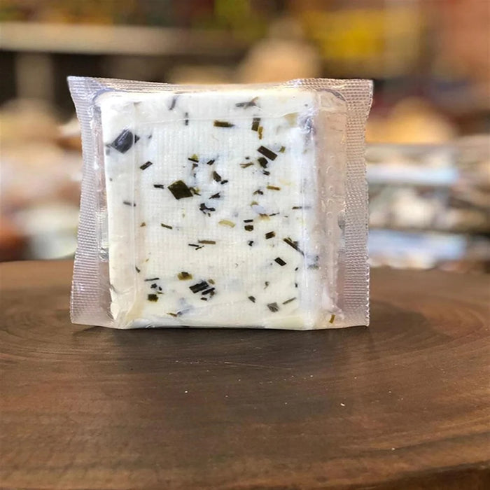 Van Otlu Peyniri - 500gr